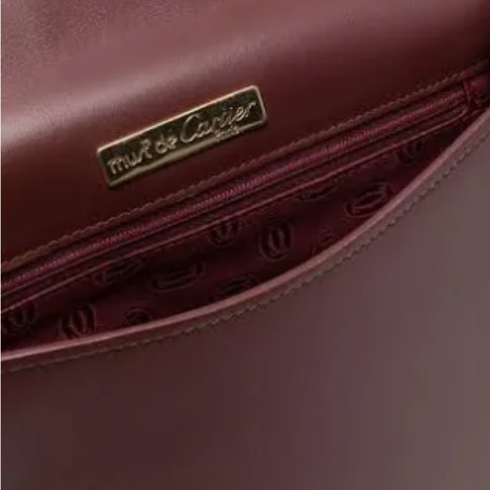 Authentic Vintage Cartier leather sling bag. Used - Picture 10 of 11
